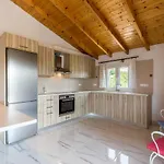 Mary-helen - Spacious *